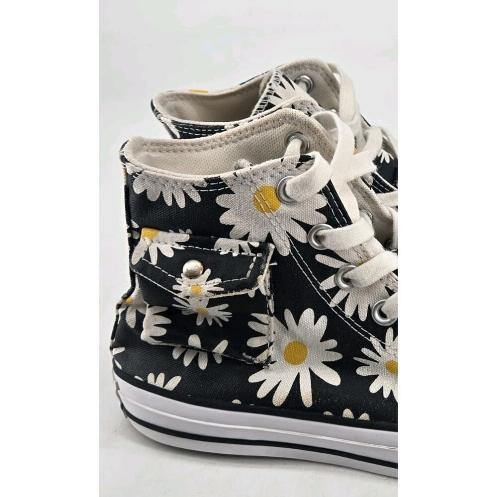 Converse All Star Pocket Hi-Top Daisies Floral Print Canvas Sneaker Shoe Sz 7 - Picture 2 of 11